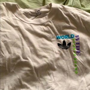 Adidas world wide sports brand T
